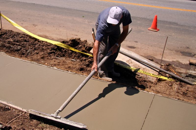 Concrete Sidewalk Construction in Salt Lake County, UT